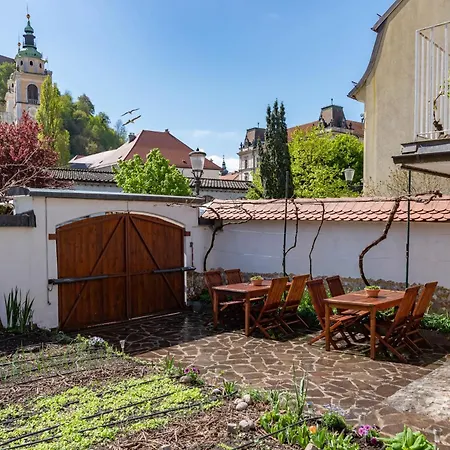 Apartment Trubarjeva 12 - The View